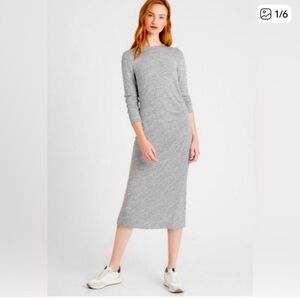 Banana Republic Knit Long Sleeve MIDI Dress